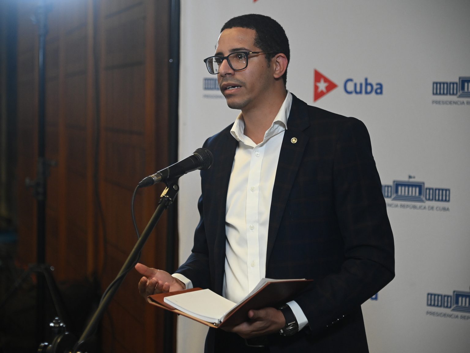 Comparecencia especial