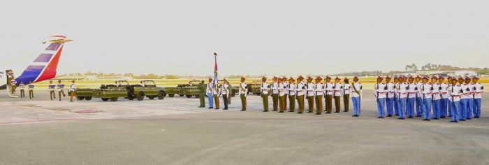 32 combatientes cubanos