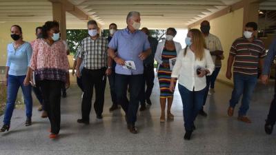 Centro educacional mixto 1 de Mayo Foto: Estudios Revolución 