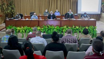  ER_04_SANTI_SPIRITUS_display.jpg (448.12 KB)