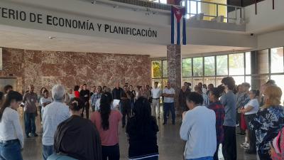 Honor y gloria a combatientes cubanos caídos en Venezuela