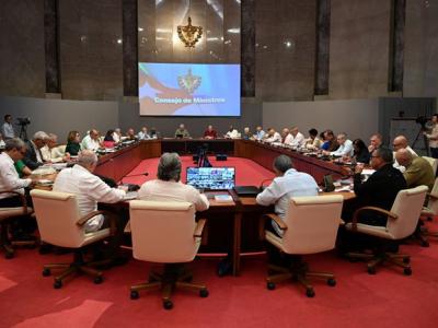 Analizan actualización de las Proyecciones del Gobierno