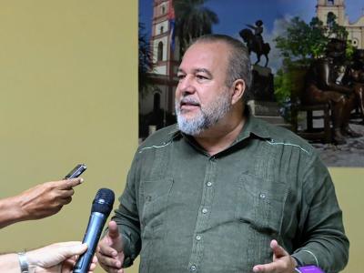 Gobierno recorre el país