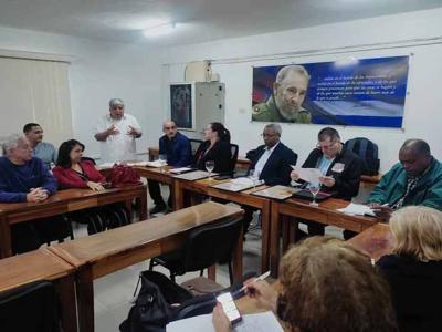 Llaman a comprender desde la comunicación las medidas económicas