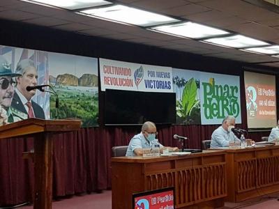 CUBA;8voCONGRESO