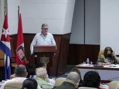 Economía centra análisis de segunda sesión del IV Pleno del CCPCC