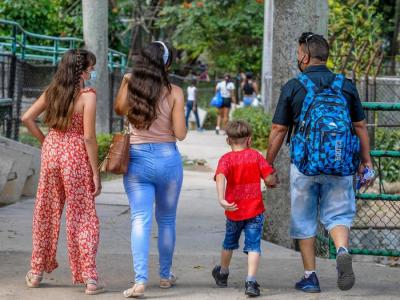 POBLACION Y DESARROLLO