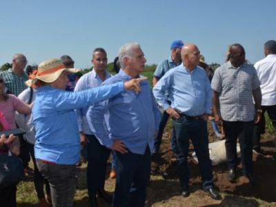 Miguel Díaz-Canel chequea programas de desarrollo en Villa Clara