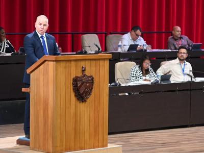 Ministro de Finanzas y Precios presentó ante los diputados el informe de liquidación del presupuesto estatal en 2023