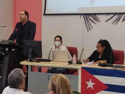 Cuba incentiva aportes de connacionales a economía