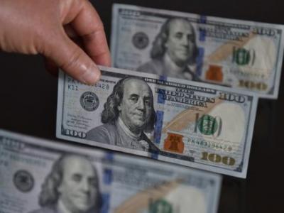 Los ordenamientos y el neoliberalismo: Los ordenamientos monetarios (I)