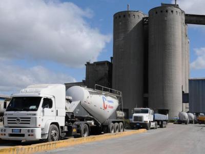  f0194843.jpg (40.07 KB)