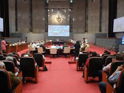 La fórmula para salir de la situación que tenemos es empleando la ciencia, innovando en todos los aspectos