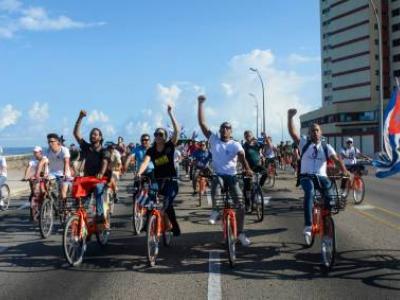caravana con el bloqueo