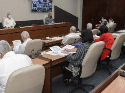  reunion_covid_0.jpg (43.93 KB)