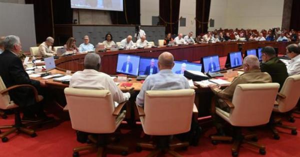 Abordó Consejo de Ministros diseño del Plan de la Economía 2025