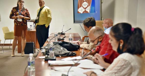 Promueven transformación del sistema empresarial cubano