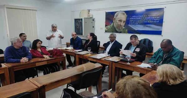 Llaman a comprender desde la comunicación las medidas económicas