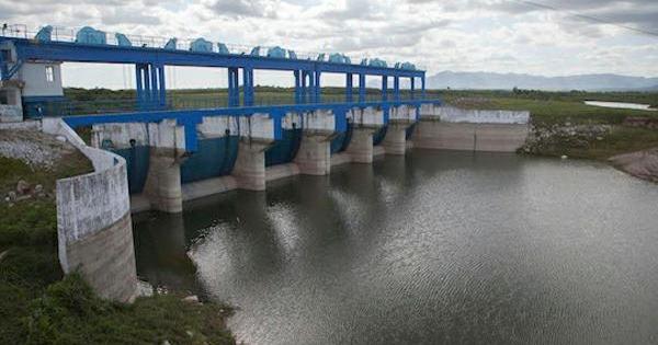 Energía fotovoltaica y bombeo de agua