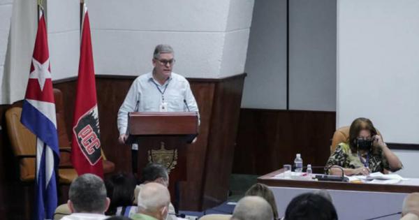 Economía centra análisis de segunda sesión del IV Pleno del CCPCC