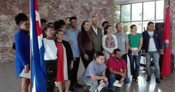 Expedición Mis manos por Cuba