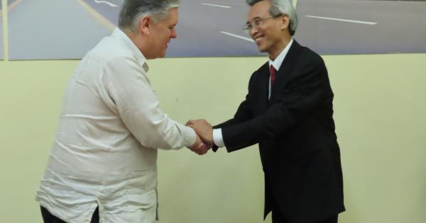 Intercambio Cuba y China