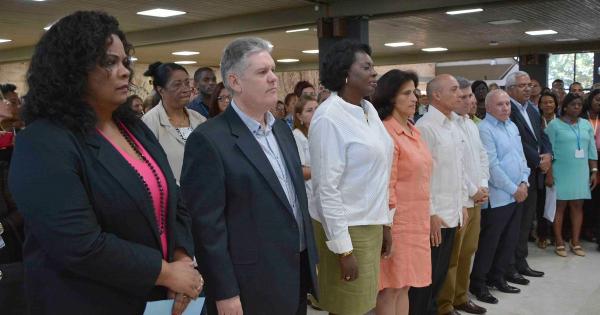 Toma posesión diputados