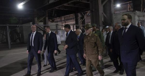 Fabrica rusia y Cuba