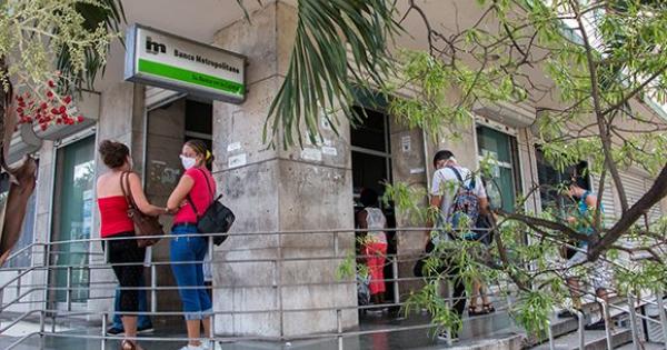  banco_01-580x330.jpg 