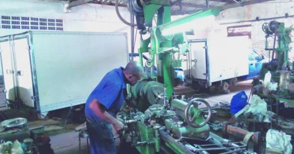 formas contractuales entre todos los actores económicos