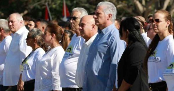 Miguel Díaz-Canel preside acto nacional por el aniversario 130 de la caída en combate de José Martí