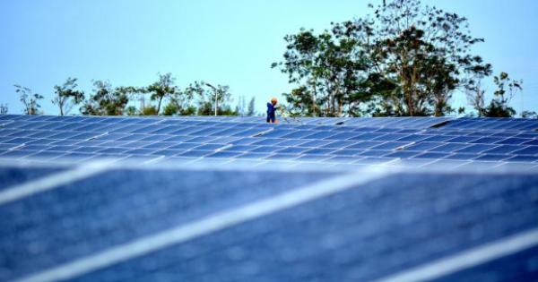 Más de 50 parques solares fotovoltaicos serán finalizados en Cuba durante 2025