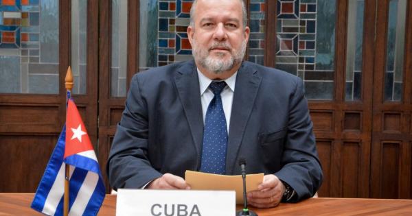  pm_manuel_marrero_consejo_economico_euroasiatico.jpg__830x600_q85_subject_location-1376,0_subsampling-2.jpg (84.94 KB) 