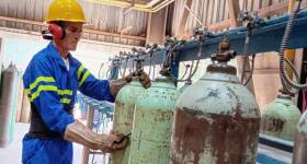 INDUSTRIA